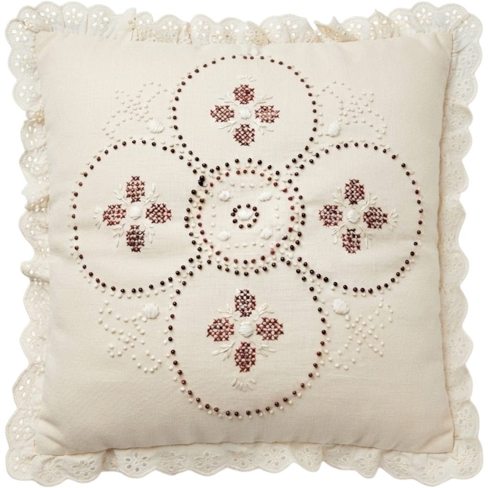 VINTAGE HAND EMBROIDERED FLORAL PILLOW LACE ALL AROUND